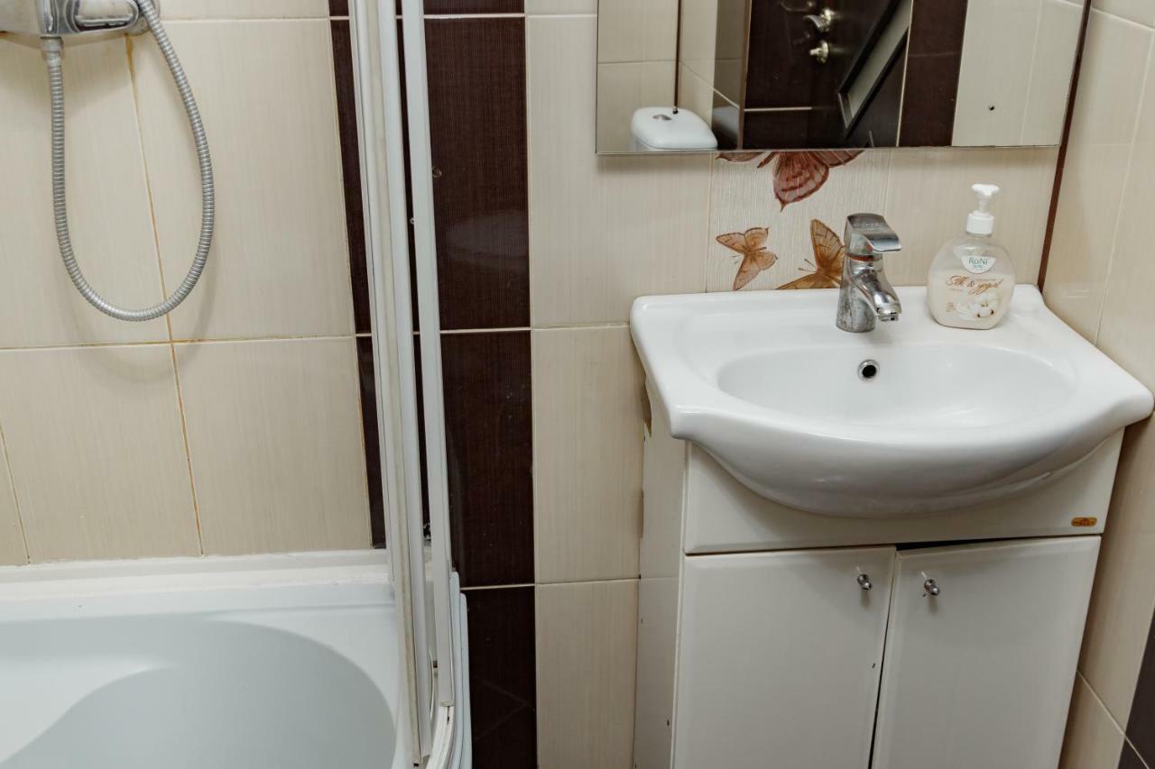 Transitional Havryky Apartment Львов Экстерьер фото