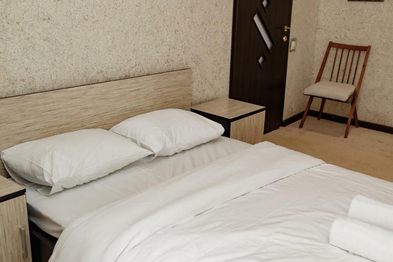 Transitional Havryky Apartment Львов Экстерьер фото