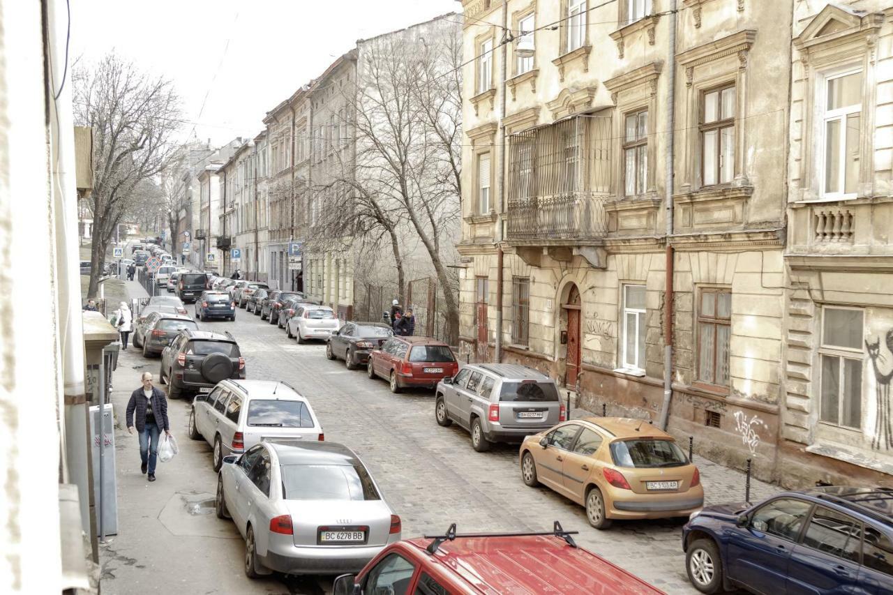 Transitional Havryky Apartment Львов Экстерьер фото
